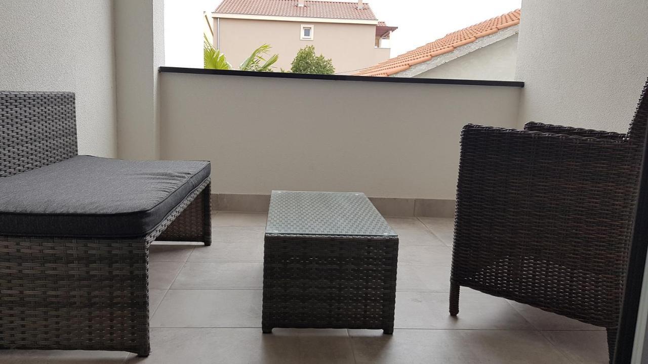 Apartments Star With Pool Biograd Na Moru Exterior foto