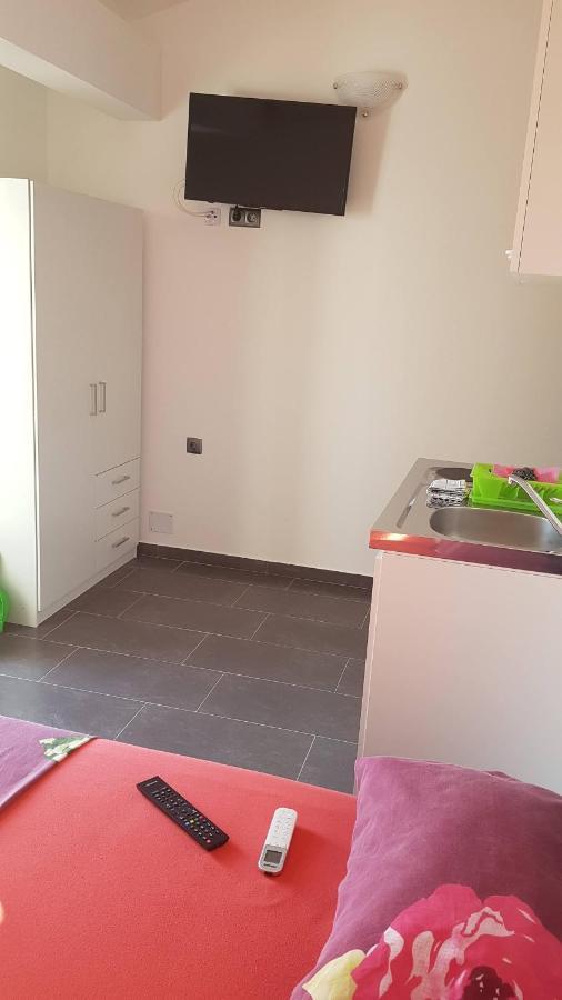 Apartments Star With Pool Biograd Na Moru Exterior foto
